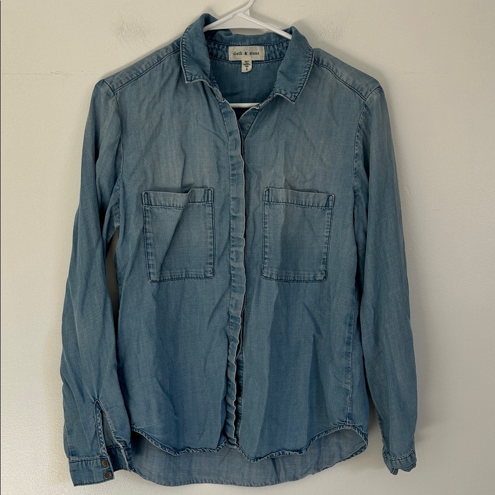 Cloth & Stone Denim Button-Up Shirt